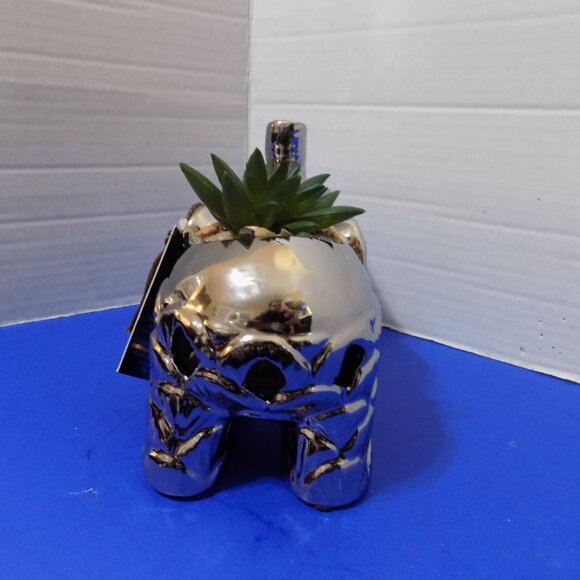 NEW Elephant Figurine Faux Plant Potpourri Holder GC Home Decor - Picture 5 of 5